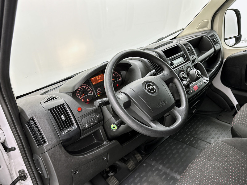 Opel Movano 2.2D 140pk Bakwagen met Laadklep Achteruitrijcamera Cruise Control Meubelbak - Dodávka skřín: obrázek 4 Opel Movano 2.2D 140pk Bakwagen met Laadklep Achteruitrijcamera Cruise Control Meubelbak - Dodávka skřín: obrázek 4