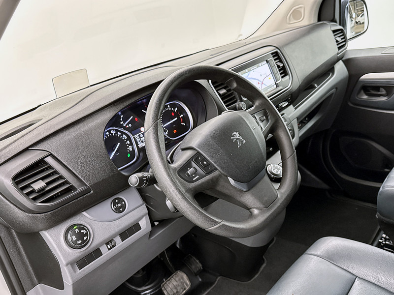 Peugeot Expert 231L 2.0 DC BlueHDI 180 Dubbele Cabine Headup display 2x schuifdeur Trekhaak Navigatie Achteruitrijcamera - Malá dodávka, Dodávka s dvojitou kabinou: obrázek 5 Peugeot Expert 231L 2.0 DC BlueHDI 180 Dubbele Cabine Headup display 2x schuifdeur Trekhaak Navigatie Achteruitrijcamera - Malá dodávka, Dodávka s dvojitou kabinou: obrázek 5