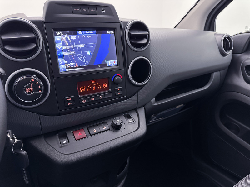 Malá dodávka, Elektrická dodávka Peugeot Partner Electric L1 Premium Navigatie Parkeersensoren Cruise Control: obrázek 7