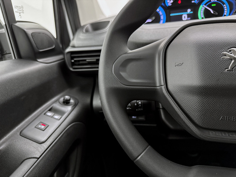 Malá dodávka, Elektrická dodávka Peugeot e-Partner 136 L1 50 kWh Achteruitrijcamera Cruise Control Volledig elektrisch: obrázek 20