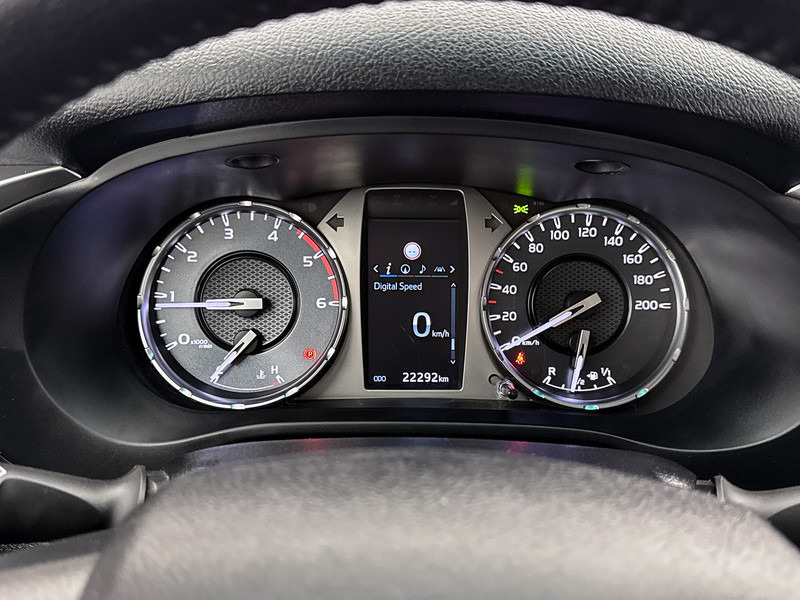 Toyota Hilux 2.4 D-4D Xtra Cab Professional Toneau cover 4x4 3.5t trekhaak Navigatie Stoelverwarming - Pick-up: obrázek 5 Toyota Hilux 2.4 D-4D Xtra Cab Professional Toneau cover 4x4 3.5t trekhaak Navigatie Stoelverwarming - Pick-up: obrázek 5