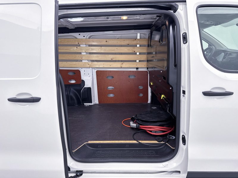 Toyota PROACE Electric Worker Extra Range Cool Long 330 KM Actieradius WLTP Cruise Control Betimmering leasing Toyota PROACE Electric Worker Extra Range Cool Long 330 KM Actieradius WLTP Cruise Control Betimmering: obrázek 17