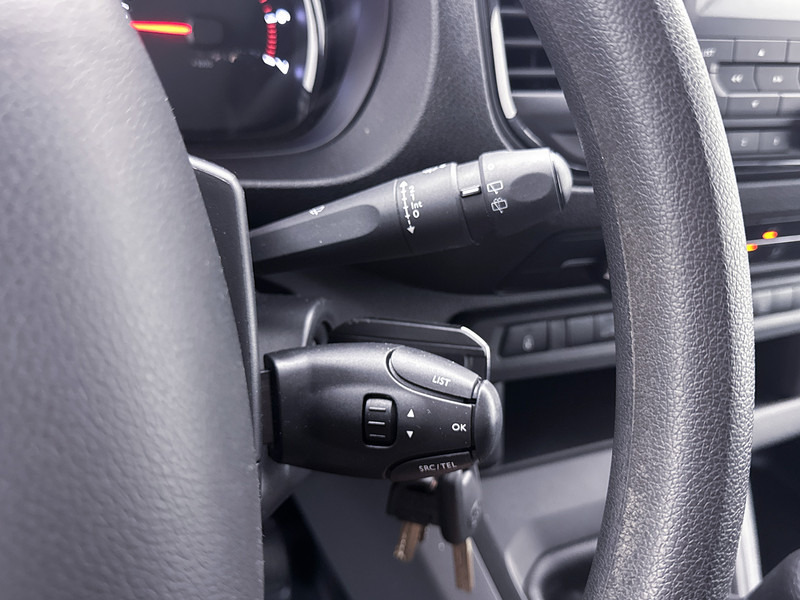 Toyota ProAce Worker 1.6 D-4D L2 Cool Comfort Betimmering Airco Sidebars Cruise Control leasing Toyota ProAce Worker 1.6 D-4D L2 Cool Comfort Betimmering Airco Sidebars Cruise Control: obrázek 10