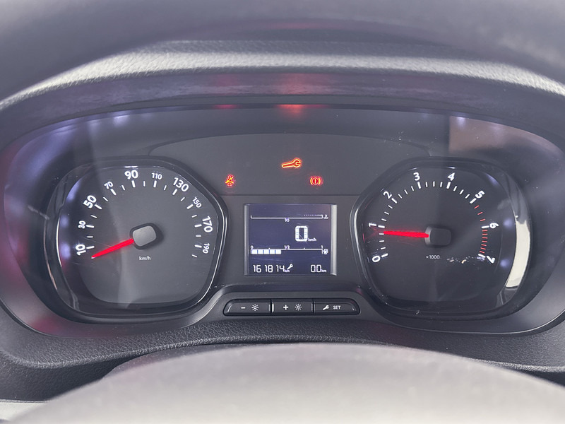 Toyota ProAce Worker 1.6 D-4D L2 Cool Comfort Betimmering Airco Sidebars Cruise Control leasing Toyota ProAce Worker 1.6 D-4D L2 Cool Comfort Betimmering Airco Sidebars Cruise Control: obrázek 6