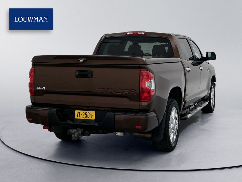 Toyota Tundra 5.7 V8 Double Cab 4x4 LPG 1974-Edition Leder JBL Stoel ventilatie/ verwarming Schuif/kantel dak Blind spot Camera 3500kg trekhaa - Pick-up, Dodávka s dvojitou kabinou: obrázek 2 Toyota Tundra 5.7 V8 Double Cab 4x4 LPG 1974-Edition Leder JBL Stoel ventilatie/ verwarming Schuif/kantel dak Blind spot Camera 3500kg trekhaa - Pick-up, Dodávka s dvojitou kabinou: obrázek 2