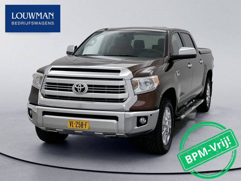 Toyota Tundra 5.7 V8 Double Cab 4x4 LPG 1974-Edition Leder JBL Stoel ventilatie/ verwarming Schuif/kantel dak Blind spot Camera 3500kg trekhaa - Pick-up, Dodávka s dvojitou kabinou: obrázek 1 Toyota Tundra 5.7 V8 Double Cab 4x4 LPG 1974-Edition Leder JBL Stoel ventilatie/ verwarming Schuif/kantel dak Blind spot Camera 3500kg trekhaa - Pick-up, Dodávka s dvojitou kabinou: obrázek 1