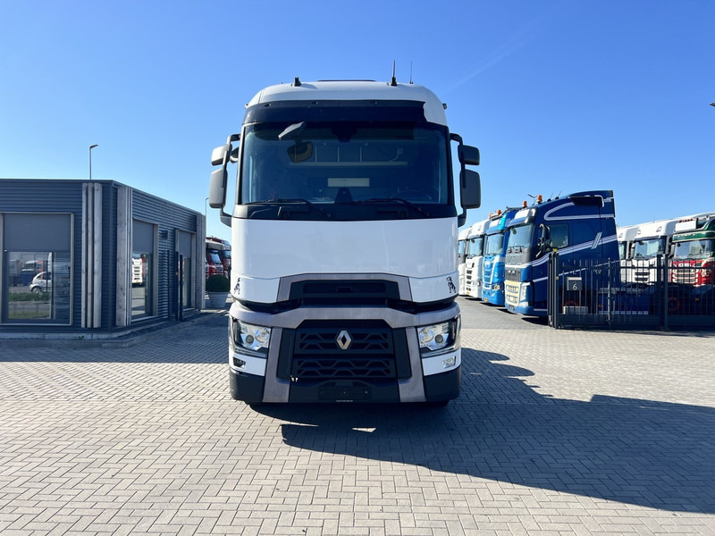 Renault T520 6x2 T-HIGH Trekker Hydraulic - Tahač: obrázek 2 Renault T520 6x2 T-HIGH Trekker Hydraulic - Tahač: obrázek 2