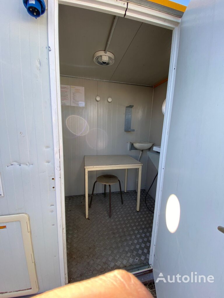 Bauer Remorca Auto Santier : Bucatarie + WC + depozit - Obytná buňka: obrázek 3 Bauer Remorca Auto Santier : Bucatarie + WC + depozit - Obytná buňka: obrázek 3