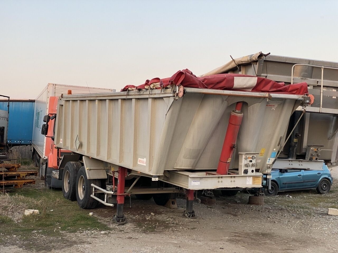Sklápěcí návěs Benalu Bena Basculabila Agregate Aluminiu 2 PIECES AVALABILE: obrázek 9