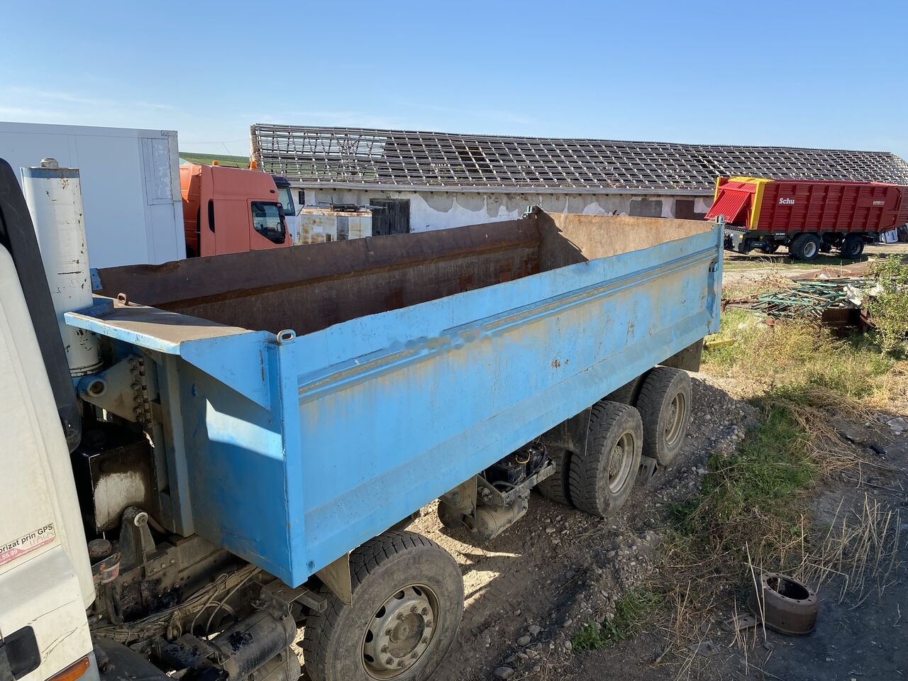 Hardox Bena basculabila cu semisasiu 7m : 8x4 - Sklápěcí nástavba: obrázek 4 Hardox Bena basculabila cu semisasiu 7m : 8x4 - Sklápěcí nástavba: obrázek 4