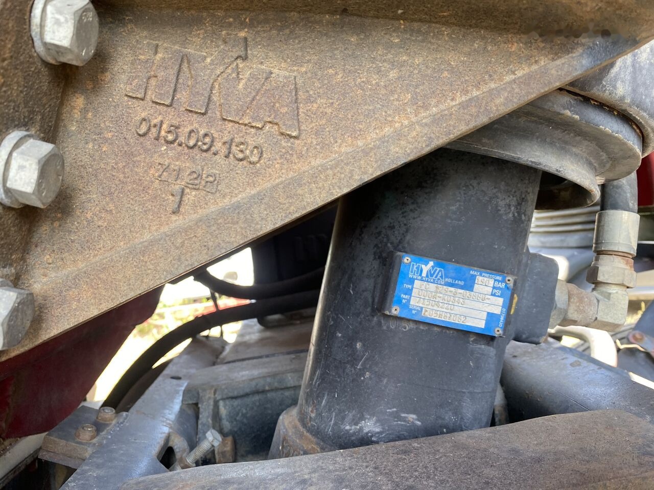 Hyva HARDOX 6x4 BENA basculabila CA NOUA - Valníková nástavba: obrázek 5 Hyva HARDOX 6x4 BENA basculabila CA NOUA - Valníková nástavba: obrázek 5