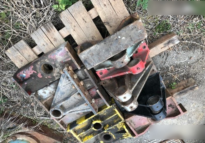 Suporti cilindru basculare - Náhradní díly pro Přívěs: obrázek 2 Suporti cilindru basculare - Náhradní díly pro Přívěs: obrázek 2