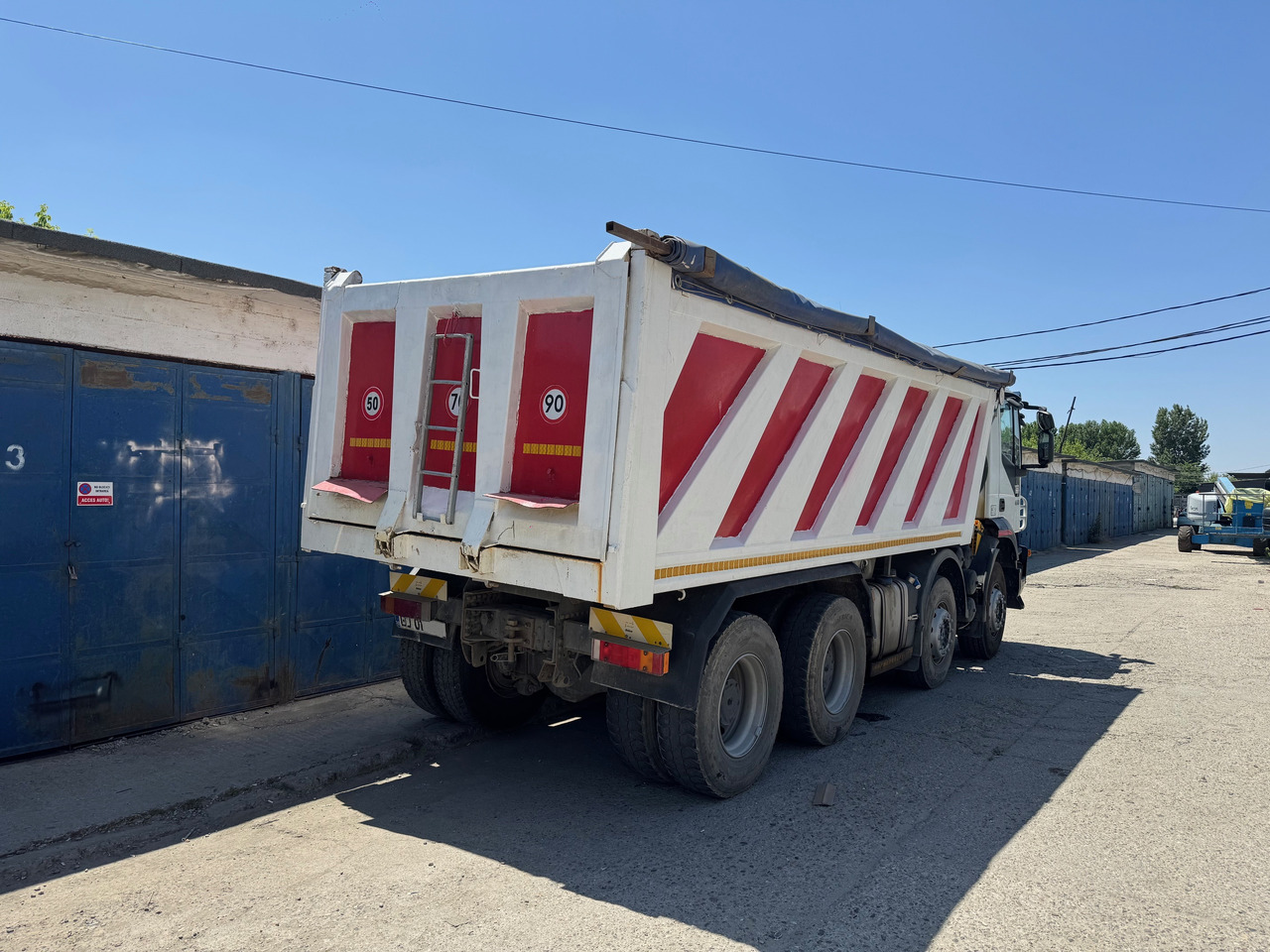 IVECO EuroTrakker 410 2009 Euro 4 Cursor 13 Klima : Sasiu GROS , Multi  - Nákladní auto: obrázek 2 IVECO EuroTrakker 410 2009 Euro 4 Cursor 13 Klima : Sasiu GROS , Multi  - Nákladní auto: obrázek 2