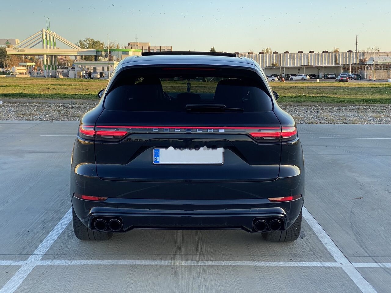 Porsche Cayenne 2018 Facelift Panorama Bose - Osobní auto: obrázek 3 Porsche Cayenne 2018 Facelift Panorama Bose - Osobní auto: obrázek 3