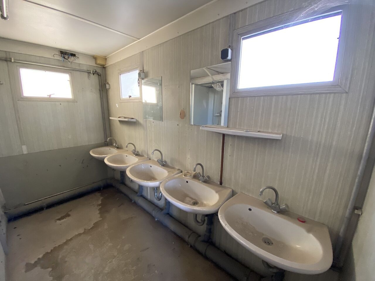 Steelhome Construction CONTAINER WC + DUS - Obytná buňka: obrázek 1 Steelhome Construction CONTAINER WC + DUS - Obytná buňka: obrázek 1
