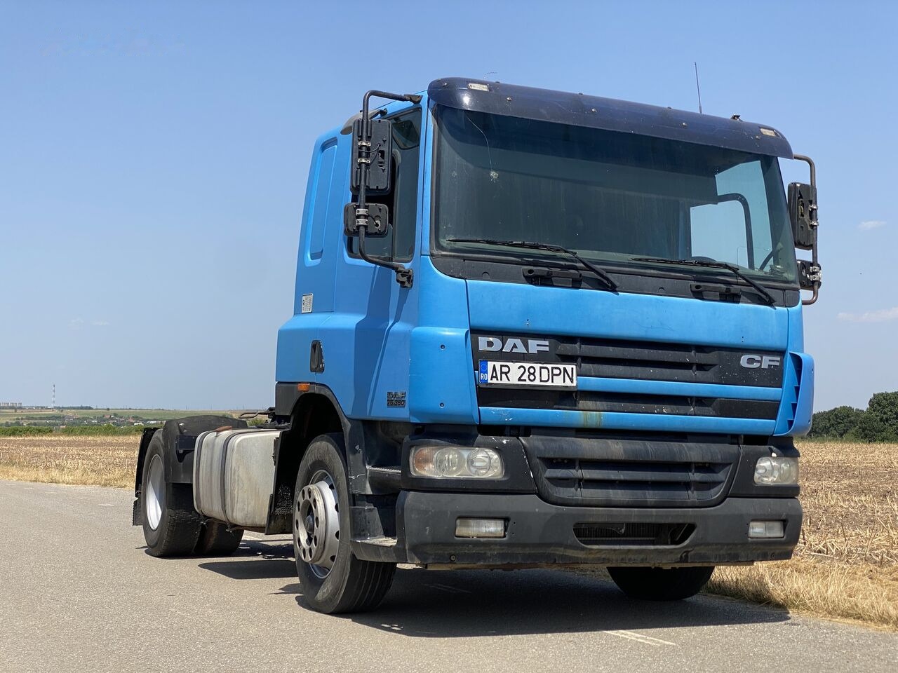 DAF CF 75 360 XF : EURO 3 RETARDER : 2001 : EXPORT Possible : Small - Tahač: obrázek 1 DAF CF 75 360 XF : EURO 3 RETARDER : 2001 : EXPORT Possible : Small - Tahač: obrázek 1