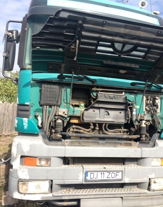 Mercedes-Benz (Magarus, Actros, Axor, Atego) - Tahač: obrázek 4 Mercedes-Benz (Magarus, Actros, Axor, Atego) - Tahač: obrázek 4