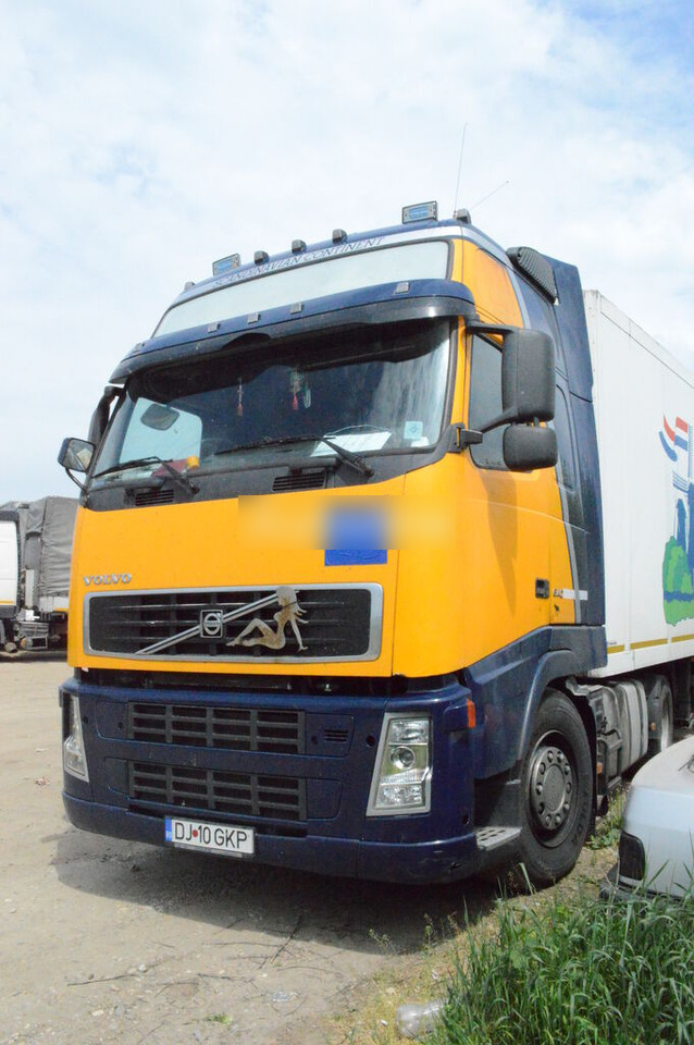 Volvo FH 12 - Podvozek s kabinou: obrázek 5 Volvo FH 12 - Podvozek s kabinou: obrázek 5