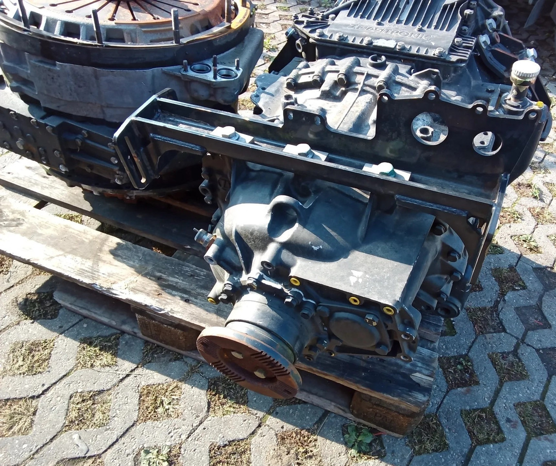 ZF TC-TRONIC 12 TC 2740 TO MAN truck - Převodovka pro Nákladní auto: obrázek 2 ZF TC-TRONIC 12 TC 2740 TO MAN truck - Převodovka pro Nákladní auto: obrázek 2