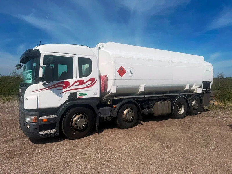 Scania P380 P380 8x2*6 .ADR/FL . 24200 L Tank - Air / Air suspension. - Cisternové vozidlo: obrázek 3 Scania P380 P380 8x2*6 .ADR/FL . 24200 L Tank - Air / Air suspension. - Cisternové vozidlo: obrázek 3