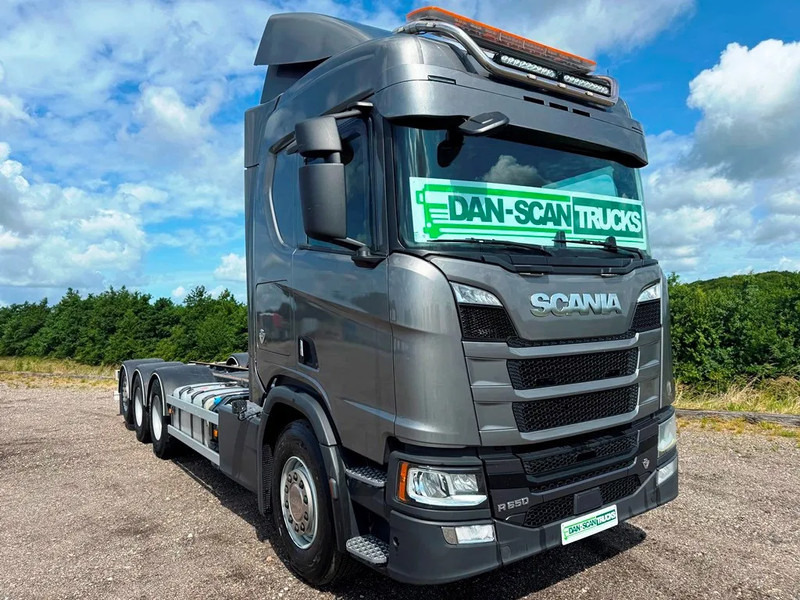 Scania R650 V8 NGS Steel / Air suspension. 4550mm weelbase. - Podvozek s kabinou: obrázek 2 Scania R650 V8 NGS Steel / Air suspension. 4550mm weelbase. - Podvozek s kabinou: obrázek 2