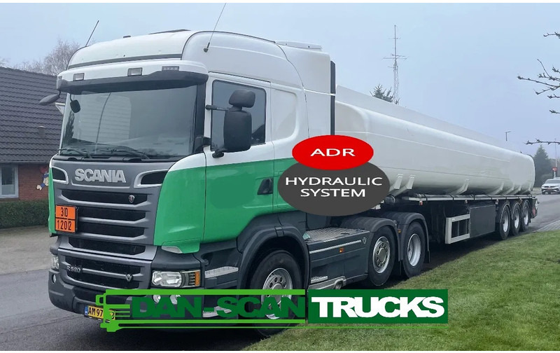 Scania R520 V8 ADR fuel transport. Twensteer. Air / Air suspension. V8 engine. Hydr. system - Tahač: obrázek 1 Scania R520 V8 ADR fuel transport. Twensteer. Air / Air suspension. V8 engine. Hydr. system - Tahač: obrázek 1