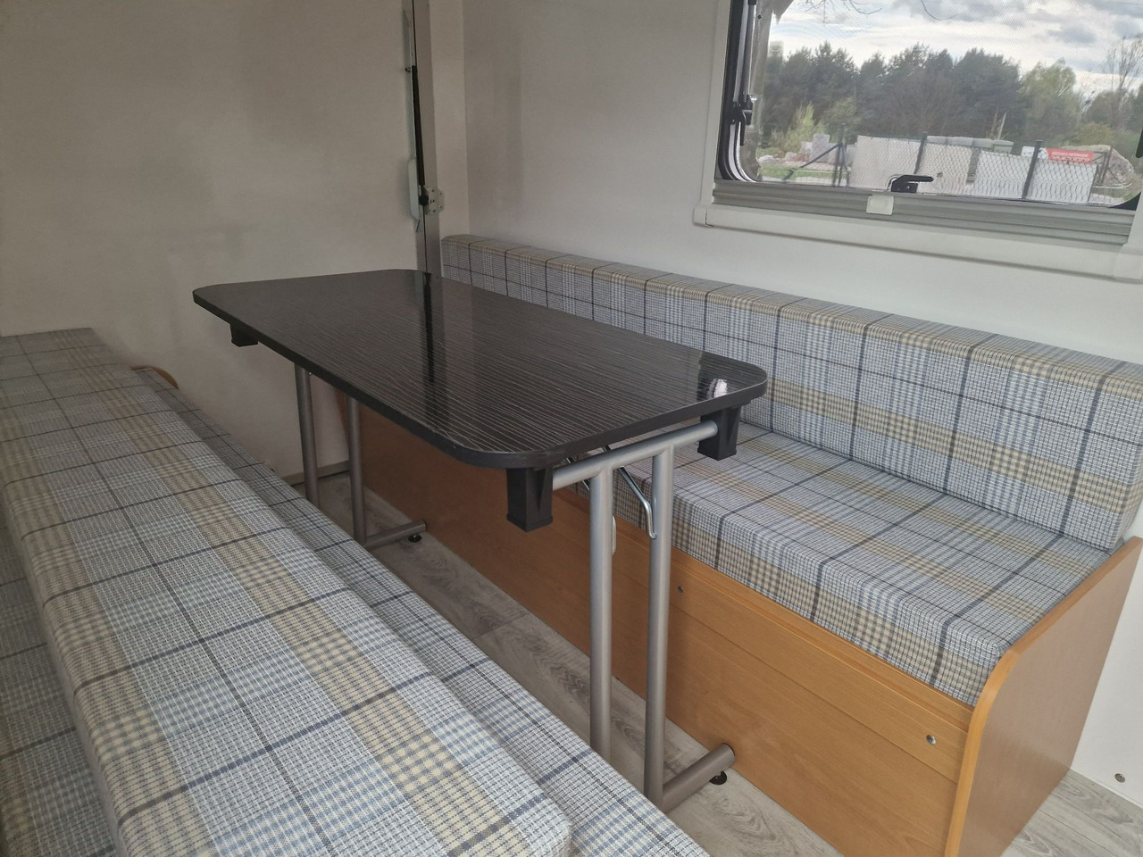 MiniCamp mini przyczepa kempingowa wyprawowa Everest Niewiadów - Karavan: obrázek 5 MiniCamp mini przyczepa kempingowa wyprawowa Everest Niewiadów - Karavan: obrázek 5
