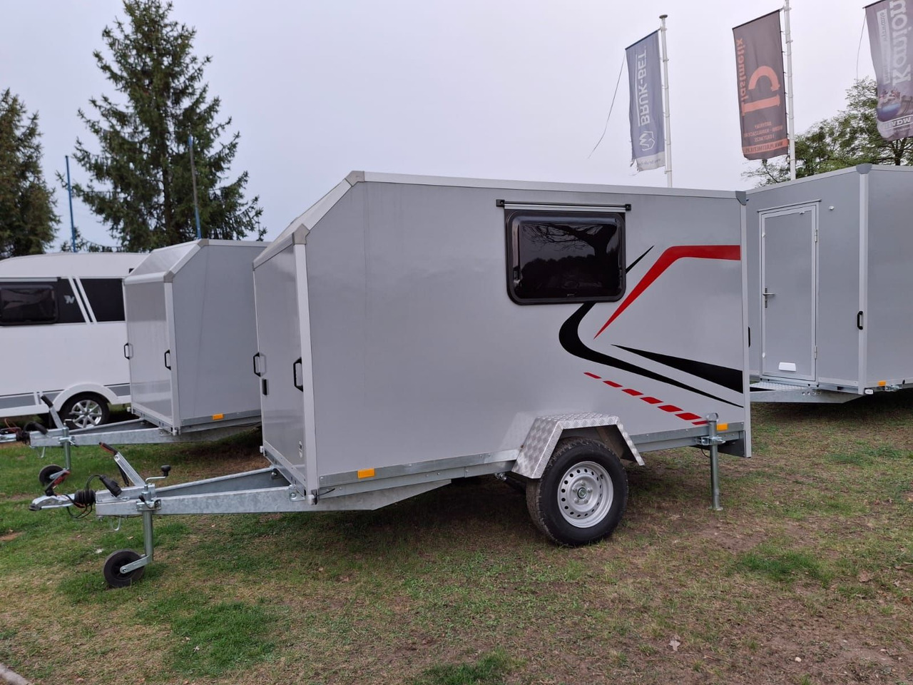 MiniCamp mini przyczepa kempingowa wyprawowa Everest Niewiadów - Karavan: obrázek 1 MiniCamp mini przyczepa kempingowa wyprawowa Everest Niewiadów - Karavan: obrázek 1