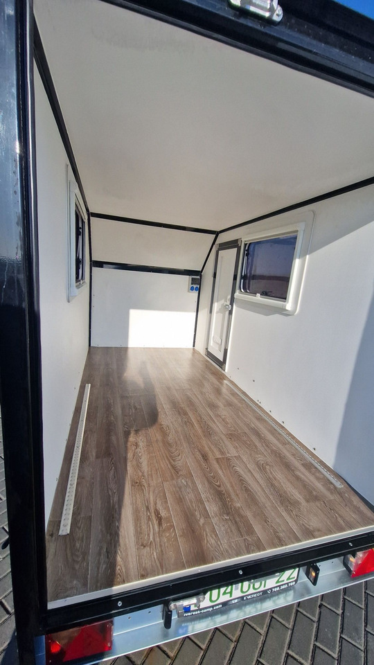 Minicamp Everest Lekki mały kemping camper DMC 600 do 1000kg NOWA - Karavan: obrázek 2 Minicamp Everest Lekki mały kemping camper DMC 600 do 1000kg NOWA - Karavan: obrázek 2