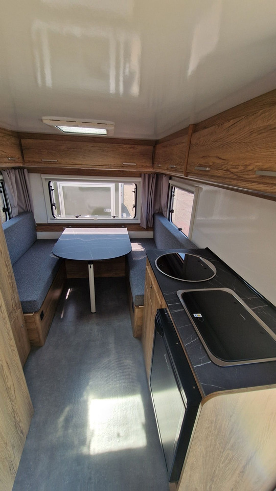 N-LAZUR Niewiadów Nowa Przyczepa Kempingowa dla 4 osób z Łazienką - Karavan: obrázek 1 N-LAZUR Niewiadów Nowa Przyczepa Kempingowa dla 4 osób z Łazienką - Karavan: obrázek 1