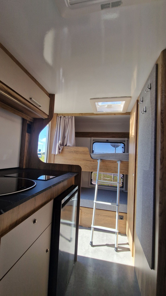 Nowa Przyczepa Kempingowa N-CROSS 2025 bogate wypos. Mega Oferta wyprz - Přívěsný vozík: obrázek 3 Nowa Przyczepa Kempingowa N-CROSS 2025 bogate wypos. Mega Oferta wyprz - Přívěsný vozík: obrázek 3