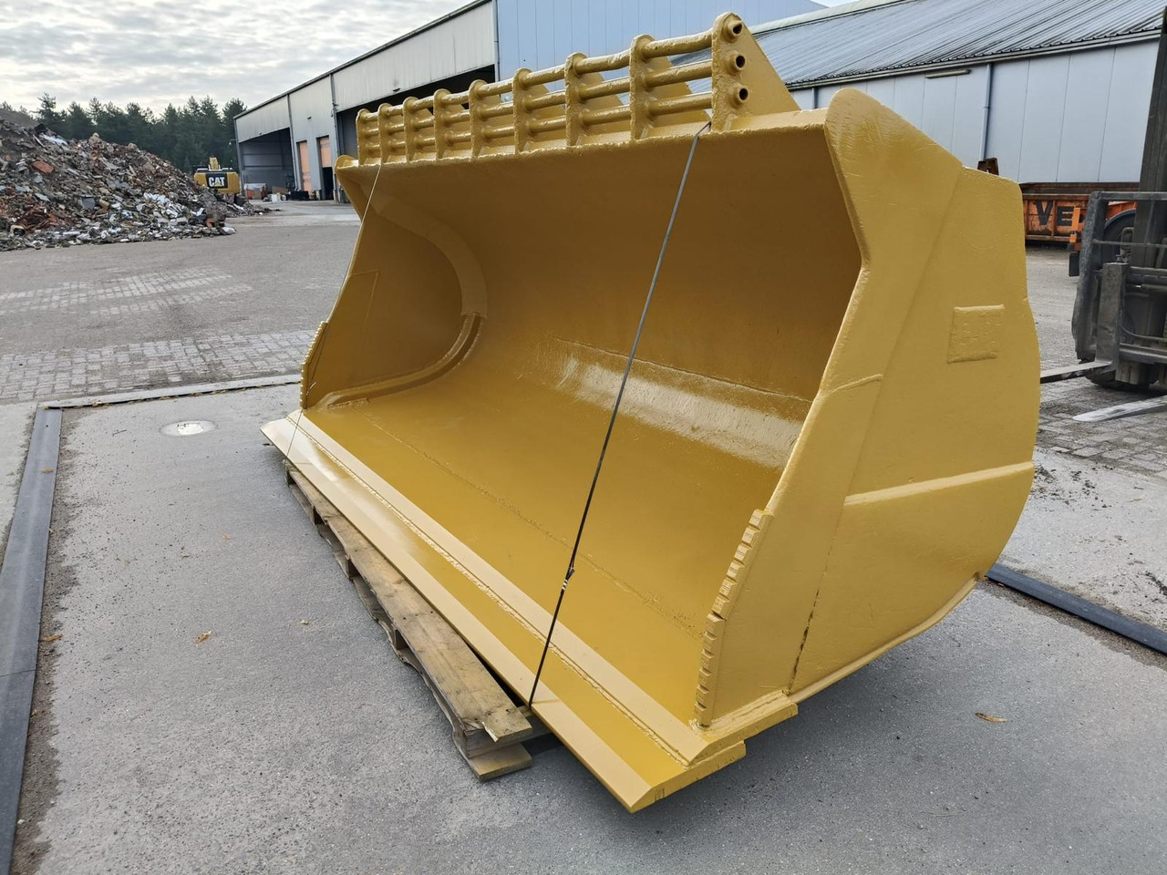 Caterpillar 980 Bucket - Nakládací lžíce: obrázek 2 Caterpillar 980 Bucket - Nakládací lžíce: obrázek 2