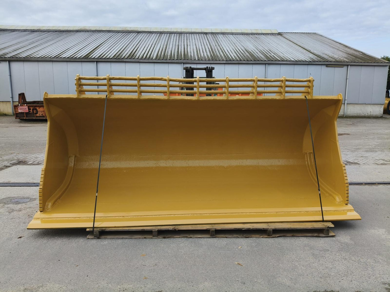 Caterpillar 980 Bucket - Nakládací lžíce: obrázek 5 Caterpillar 980 Bucket - Nakládací lžíce: obrázek 5