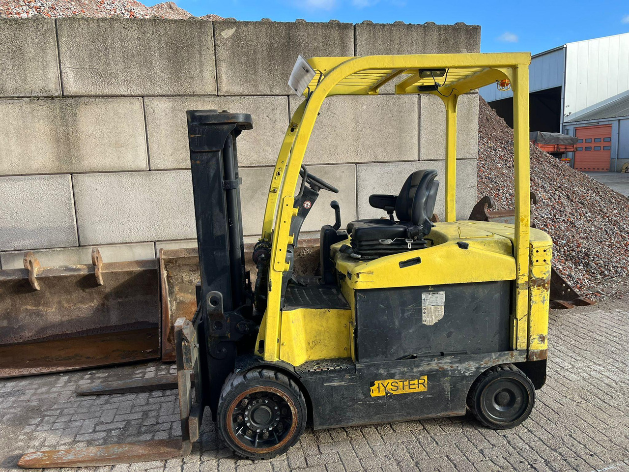 Hyster E5.0XNS - Elektrický vysokozdvižný vozík: obrázek 1 Hyster E5.0XNS - Elektrický vysokozdvižný vozík: obrázek 1