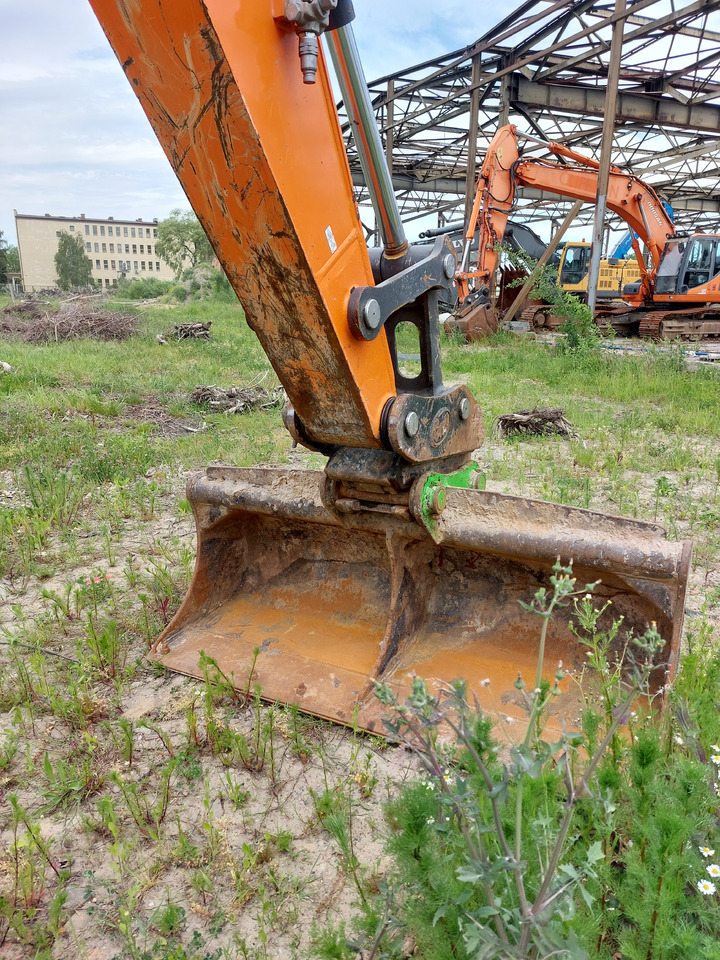 Pásové rýpadlo DOOSAN DX140LC-5: obrázek 9