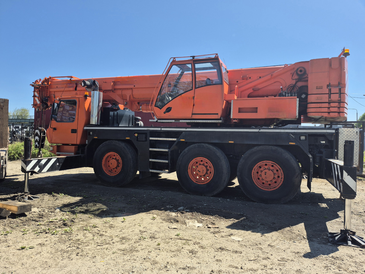 GROVE GMK3055 - Autojeřáb: obrázek 1 GROVE GMK3055 - Autojeřáb: obrázek 1