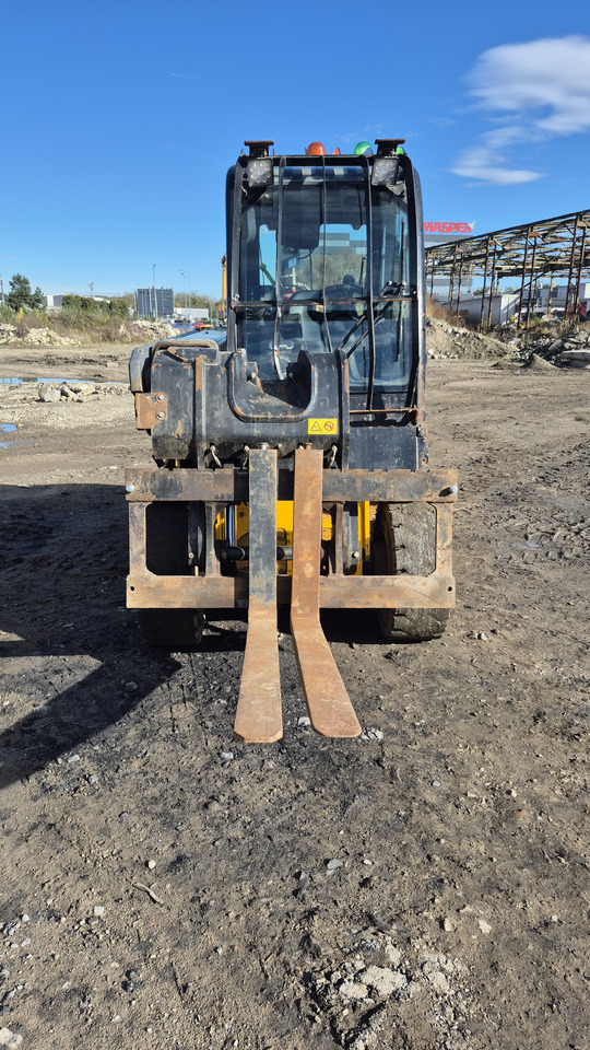 JCB TLT35D 2WD - Dieselový vysokozdvižný vozík: obrázek 3 JCB TLT35D 2WD - Dieselový vysokozdvižný vozík: obrázek 3