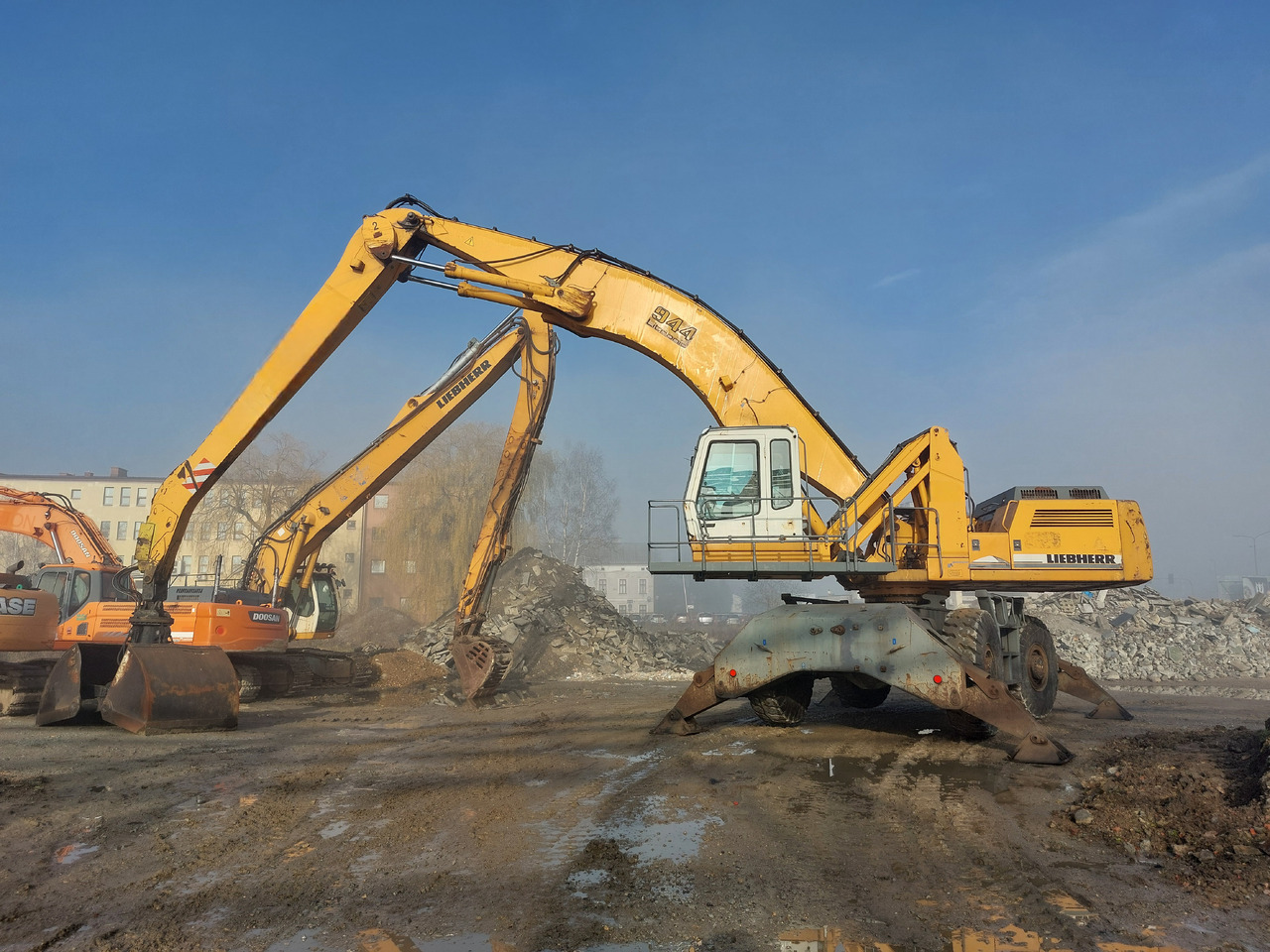 LIEBHERR A944BHD - Překládkové rypadlo: obrázek 2 LIEBHERR A944BHD - Překládkové rypadlo: obrázek 2