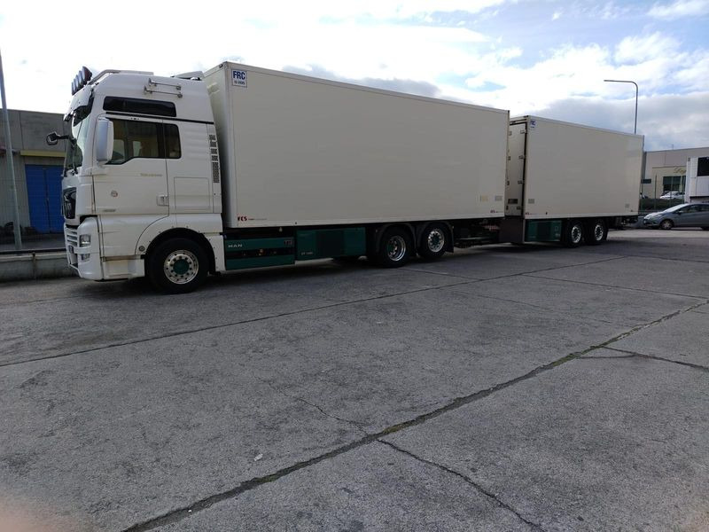 AUTOTRENO FRIGO MAN TGX TGX 26.580 6x2-4 LL - Izotermický nákladní automobil: obrázek 1 AUTOTRENO FRIGO MAN TGX TGX 26.580 6x2-4 LL - Izotermický nákladní automobil: obrázek 1