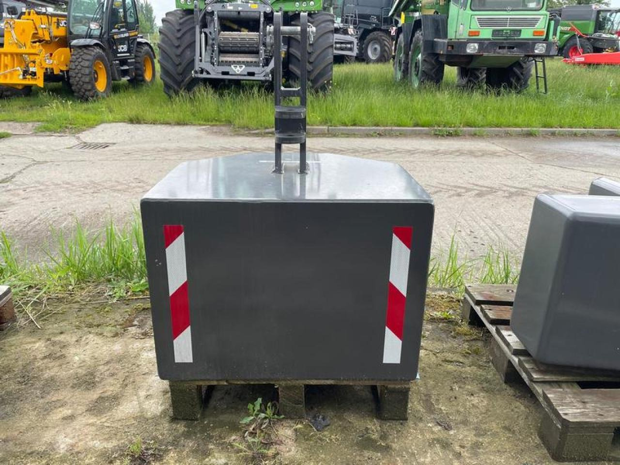 1000KG BUSCHMEIER FRONTGEWICHT - Protizávaží: obrázek 3 1000KG BUSCHMEIER FRONTGEWICHT - Protizávaží: obrázek 3