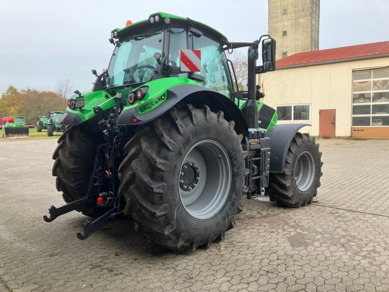 Deutz-Fahr 6230 TTV SONDERPREIS - Traktor: obrázek 4 Deutz-Fahr 6230 TTV SONDERPREIS - Traktor: obrázek 4