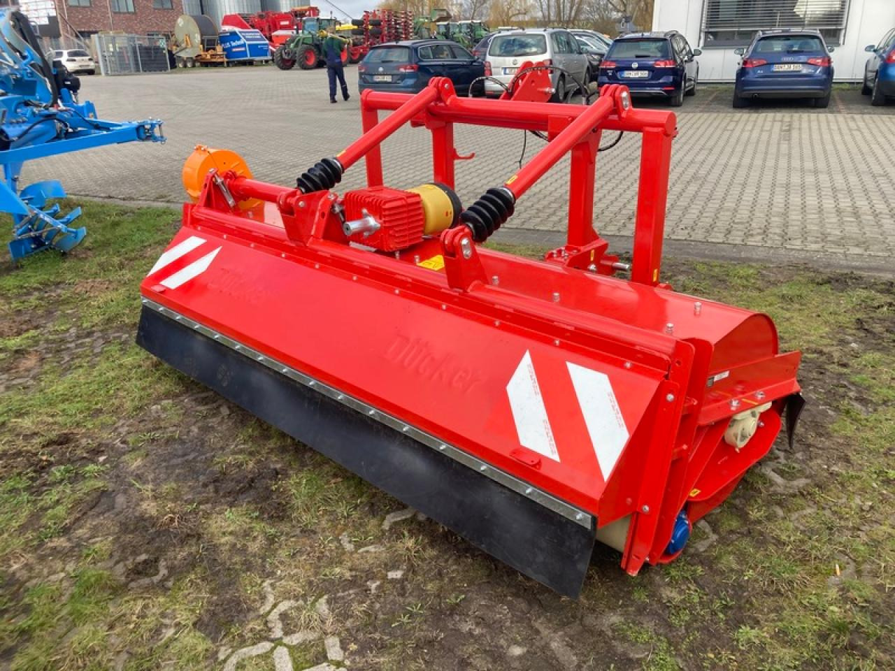 Dücker UM 27AKTION - Kladívkový mulčovač: obrázek 2 Dücker UM 27AKTION - Kladívkový mulčovač: obrázek 2