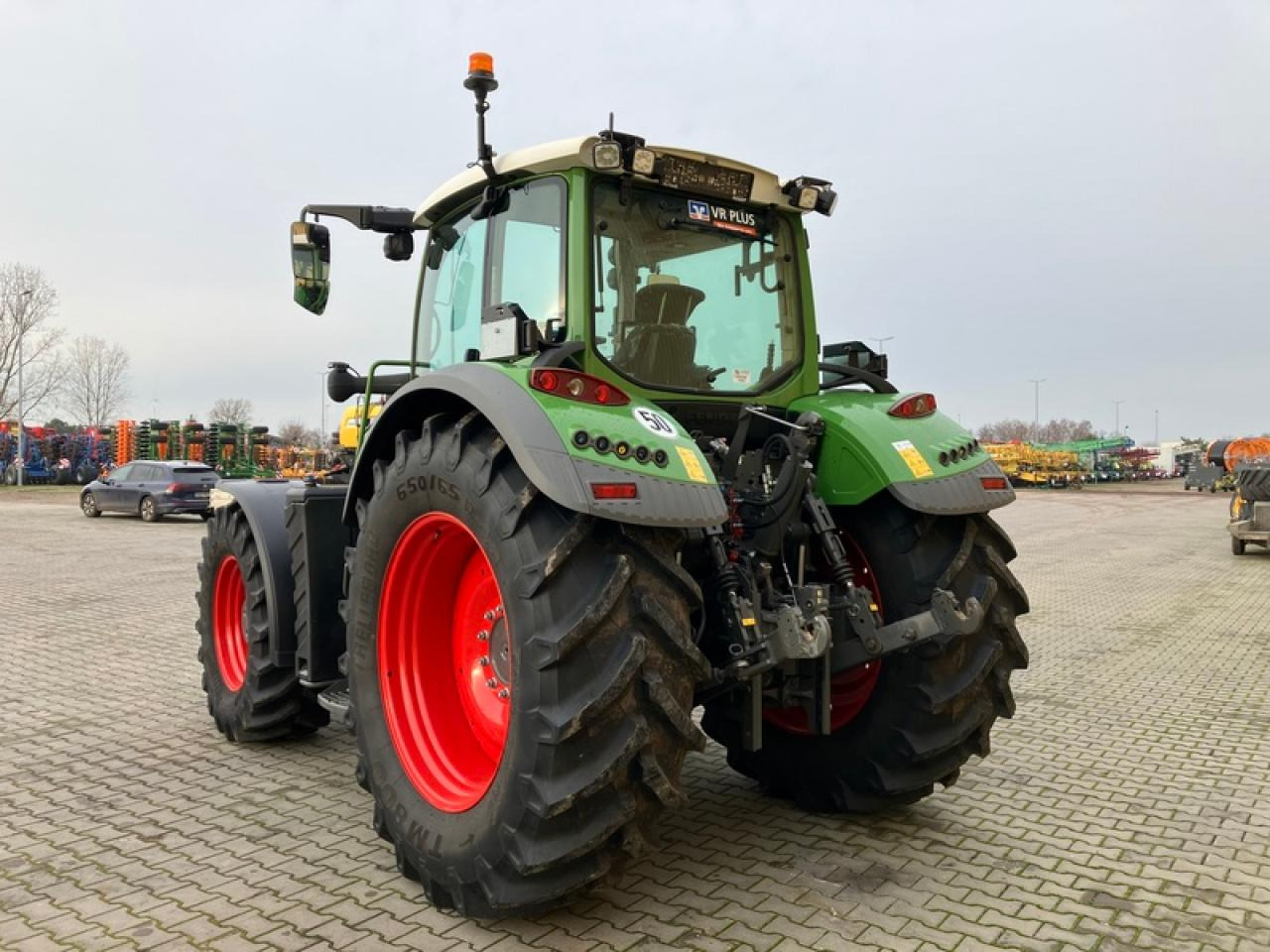 Fendt VARIO 724 GEN6 // RTK - Traktor: obrázek 3 Fendt VARIO 724 GEN6 // RTK - Traktor: obrázek 3