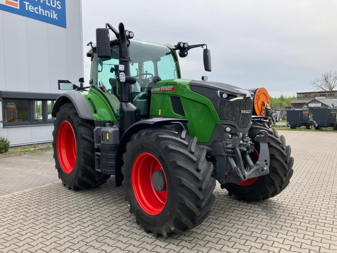 Fendt VARIO726 GEN 7 PROFI PLUS SET 2 - Traktor: obrázek 4 Fendt VARIO726 GEN 7 PROFI PLUS SET 2 - Traktor: obrázek 4