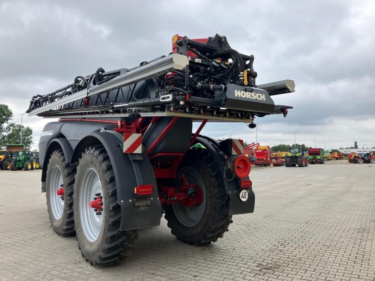 Horsch LEEB 12 TD CCS PRO + PWM!!! - Tažený postřikovač: obrázek 3 Horsch LEEB 12 TD CCS PRO + PWM!!! - Tažený postřikovač: obrázek 3