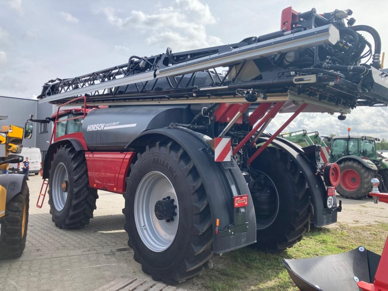 Horsch LEEB 8300 PT - Samochodný postřikovač: obrázek 3 Horsch LEEB 8300 PT - Samochodný postřikovač: obrázek 3