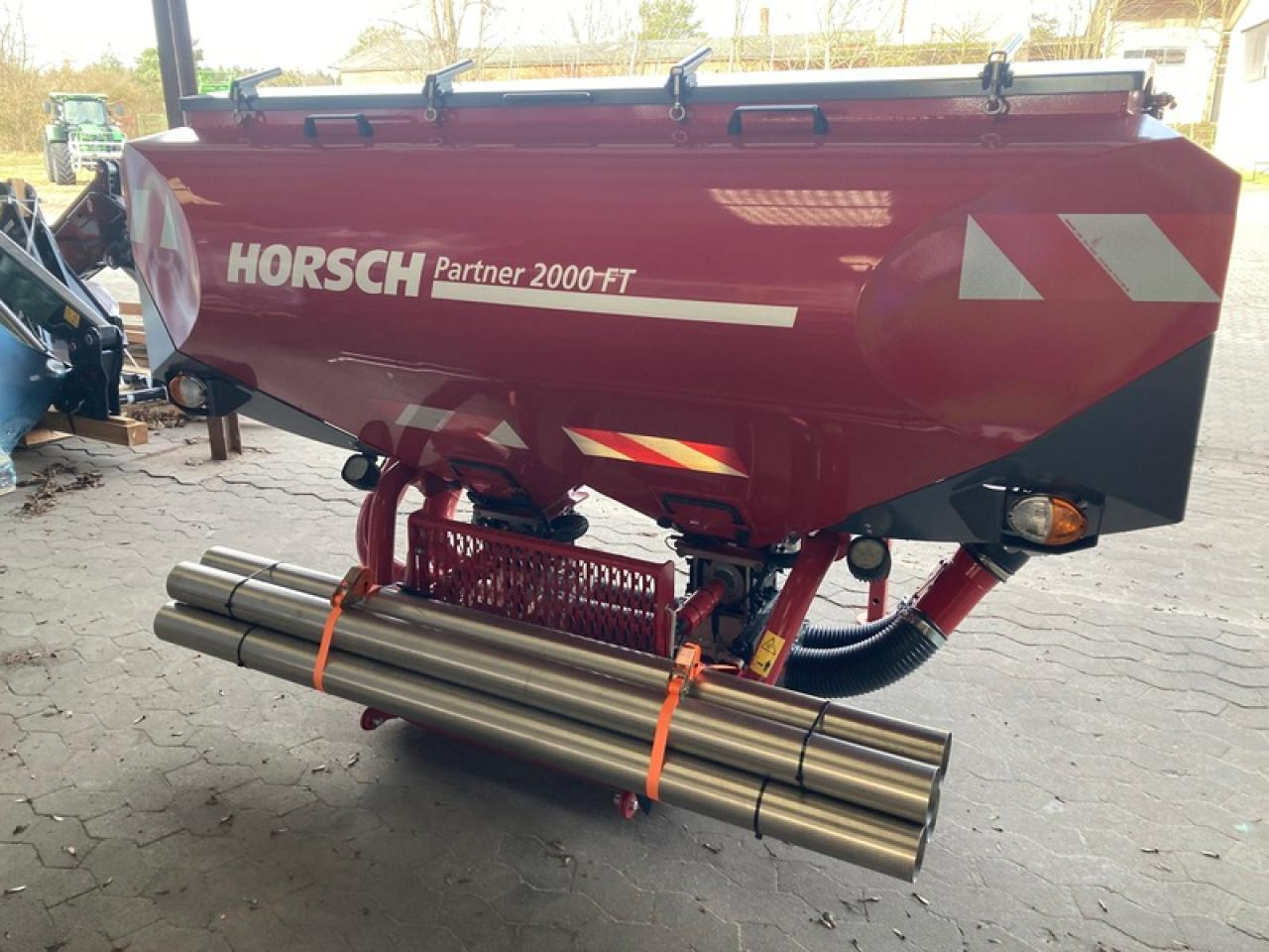 Horsch PARTNER 2000 - Rozmetadlo hnoje: obrázek 2 Horsch PARTNER 2000 - Rozmetadlo hnoje: obrázek 2