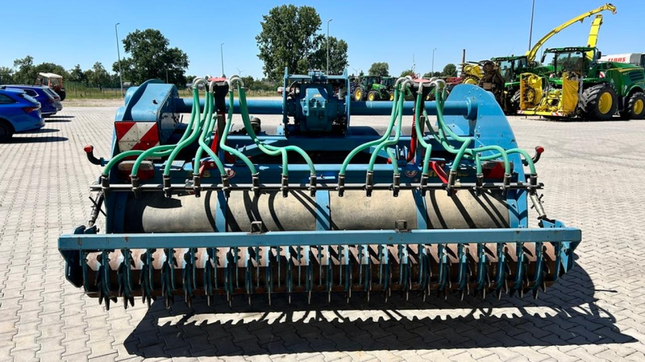 IMANTS SPATENMASCHINE 52 SK300DZFP - Stroj na obdělávání půdy: obrázek 4 IMANTS SPATENMASCHINE 52 SK300DZFP - Stroj na obdělávání půdy: obrázek 4