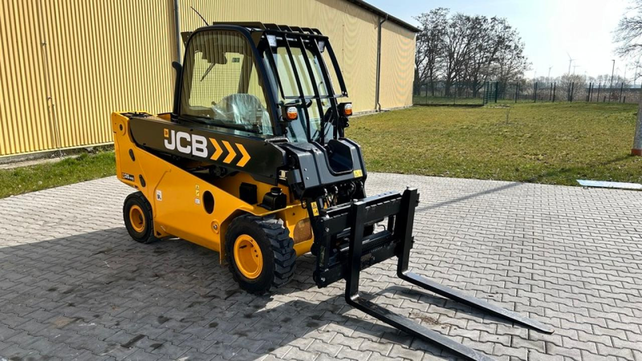 JCB 230 TELESKOPSTAPLER - Vysokozdvižný vozík: obrázek 2 JCB 230 TELESKOPSTAPLER - Vysokozdvižný vozík: obrázek 2