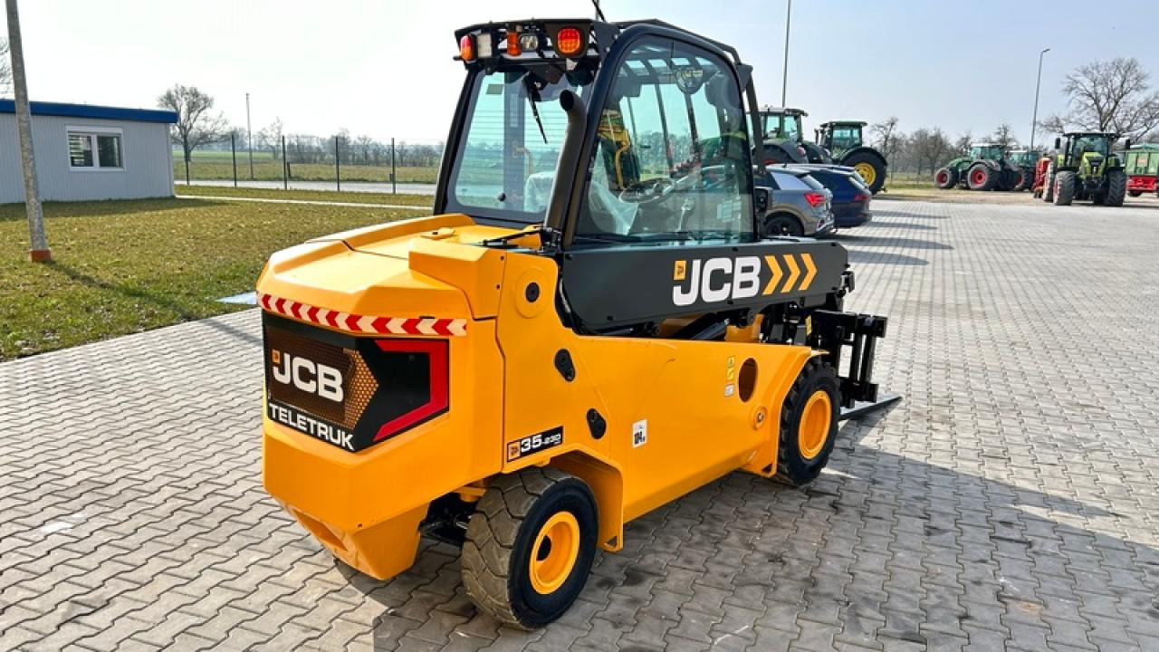 JCB 230 TELESKOPSTAPLER - Vysokozdvižný vozík: obrázek 3 JCB 230 TELESKOPSTAPLER - Vysokozdvižný vozík: obrázek 3